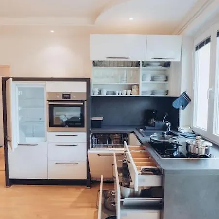 Helle Naehe Innenstadt Apartment